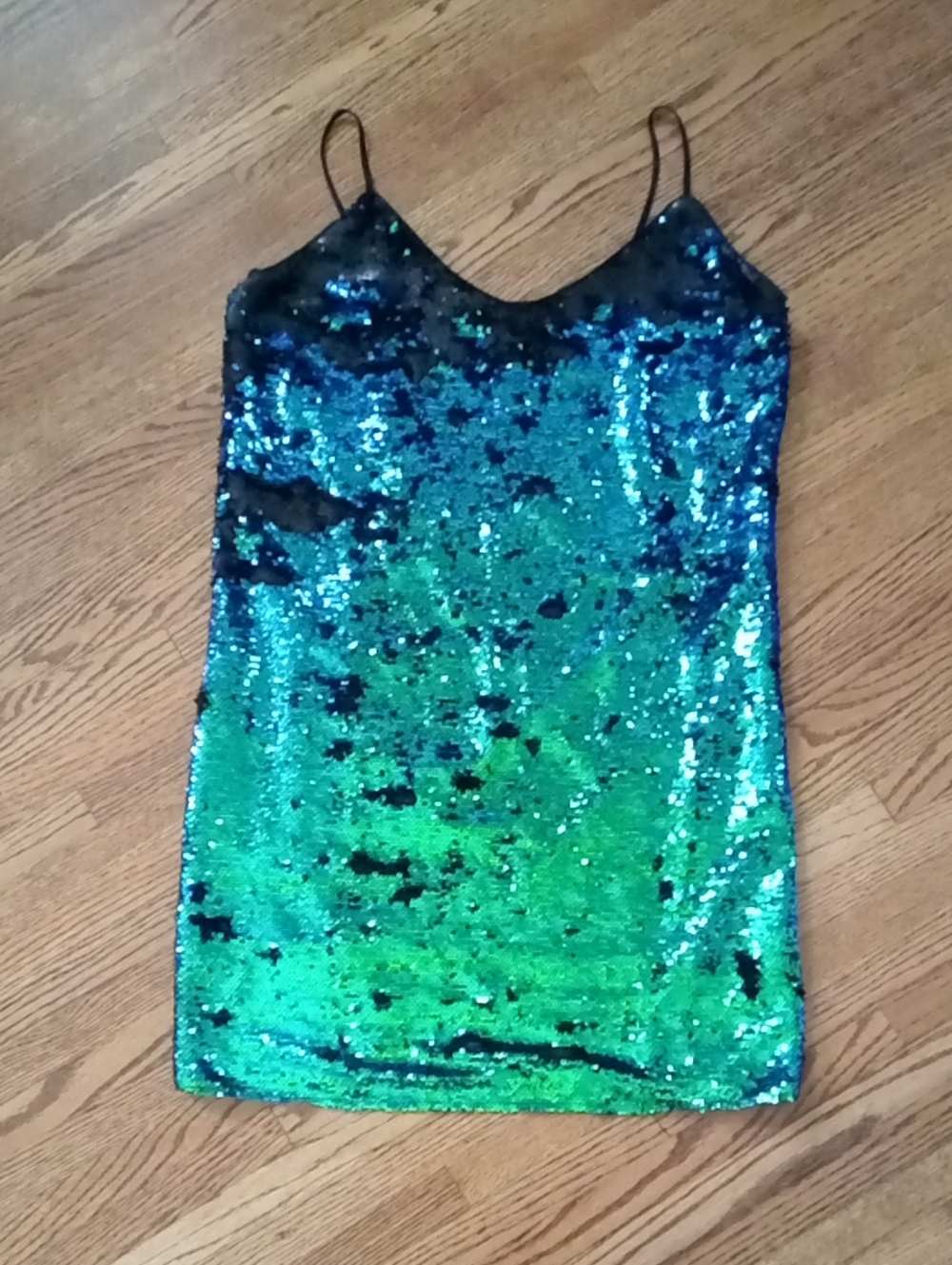 ICONE Sequin Lined Mini Dress Blue/Green Size Large PTP 19.5" L 33" No Stretch
